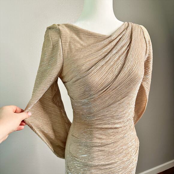Betsy & Adam Cape Sleeve Gold + Silver Metallic Floor Length Gown women’s 4p - Picture 4 of 11